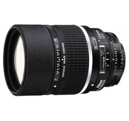NIKON objektiv AF 135/2D DC